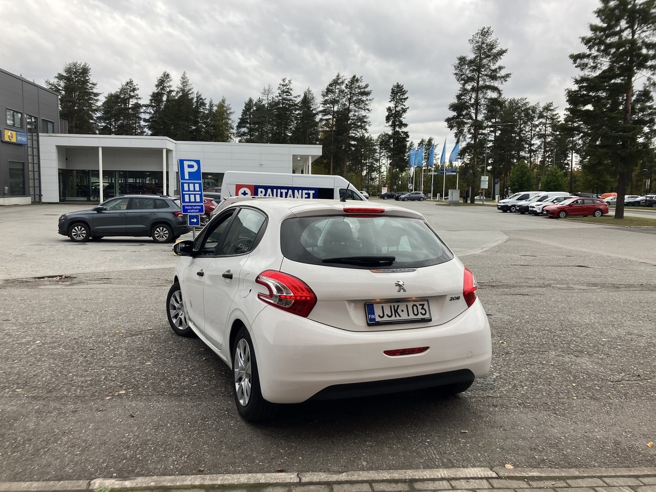 Peugeot 208 vaihtoauto