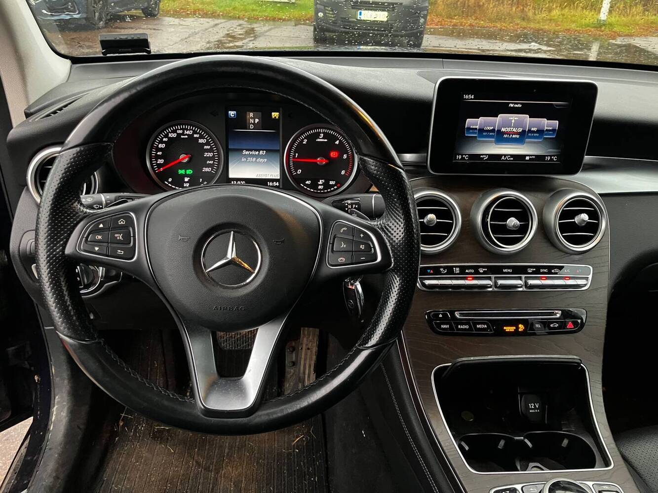 Mercedes-Benz GLC vaihtoauto