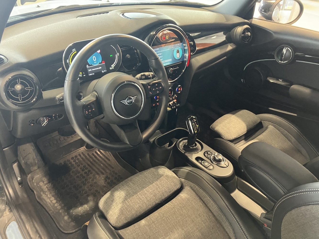 Mini Cooper vaihtoauto
