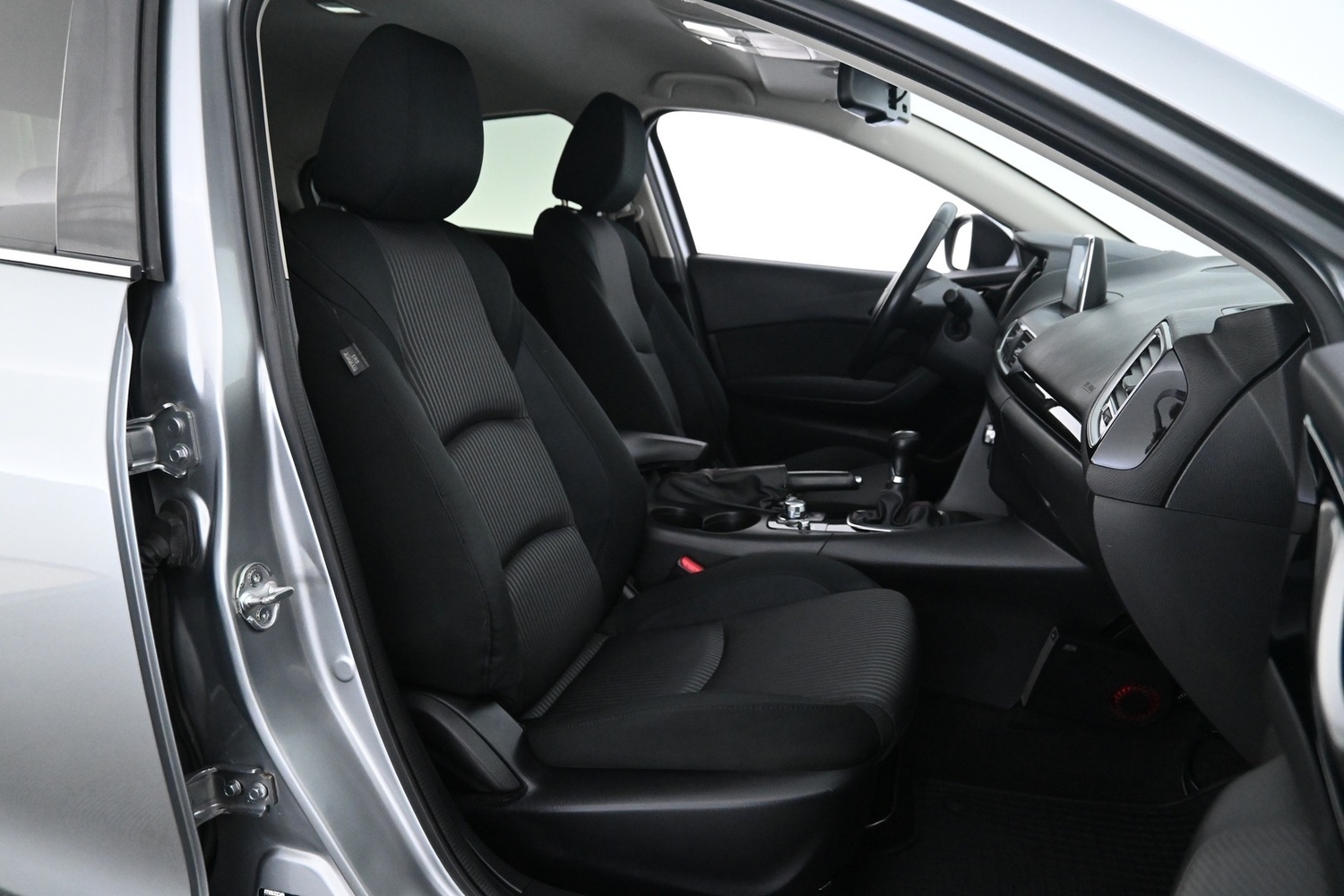 Mazda 3 vaihtoauto