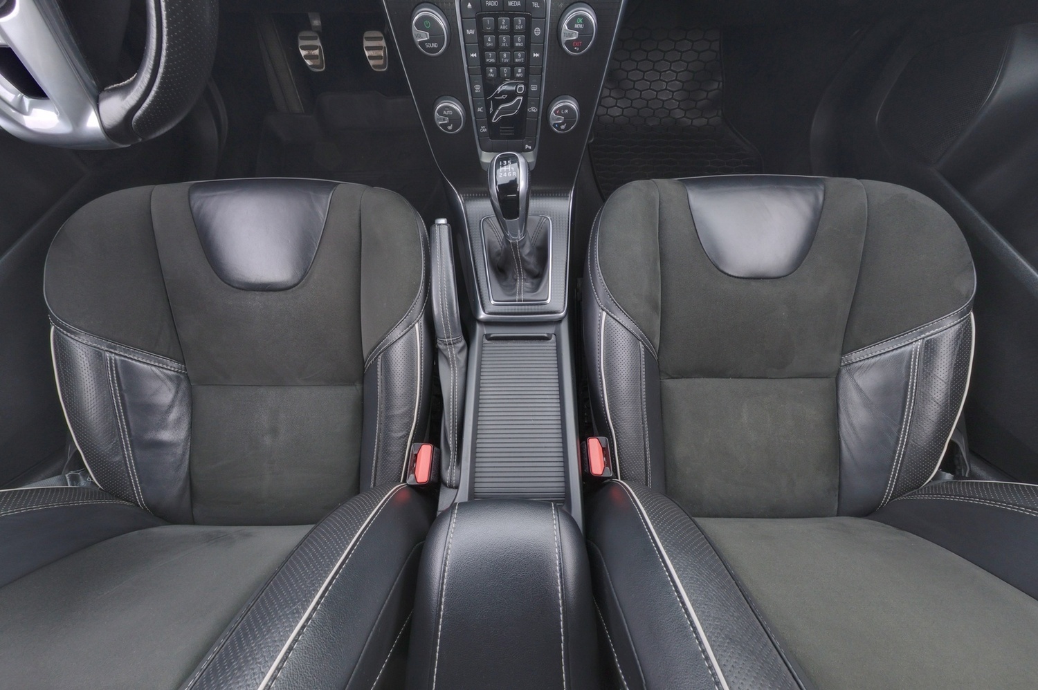 Volvo V40 vaihtoauto