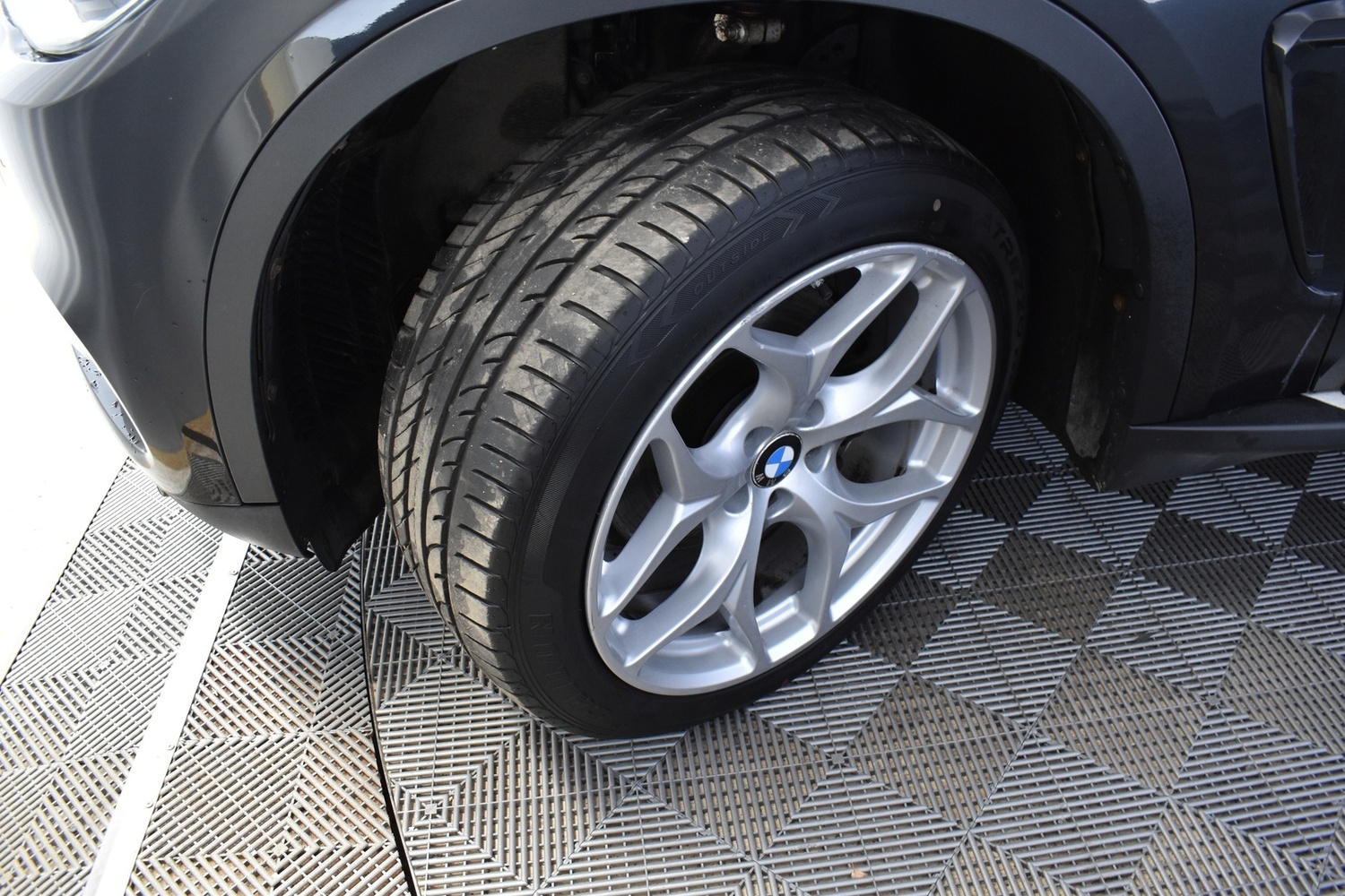BMW X5 vaihtoauto