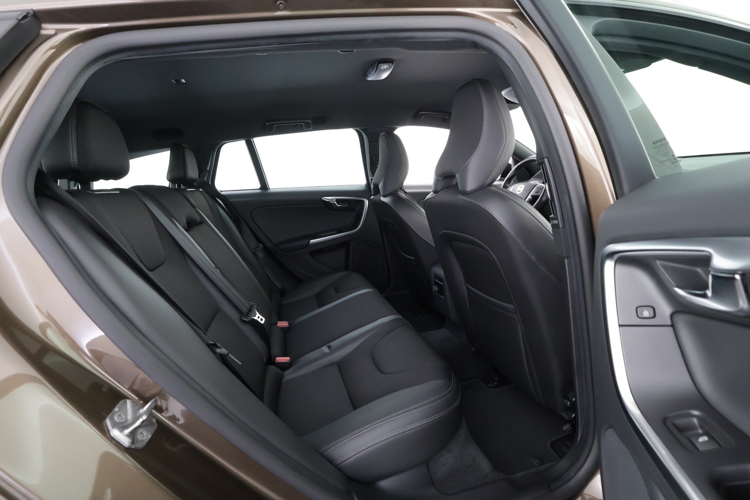 Volvo V60 Cross Country vaihtoauto