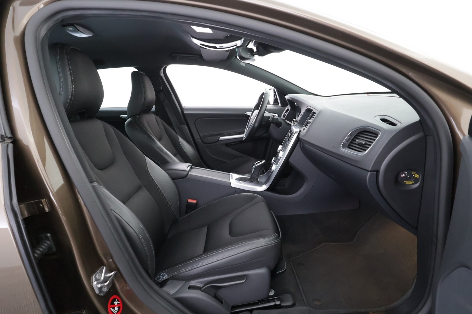 Volvo V60 Cross Country vaihtoauto