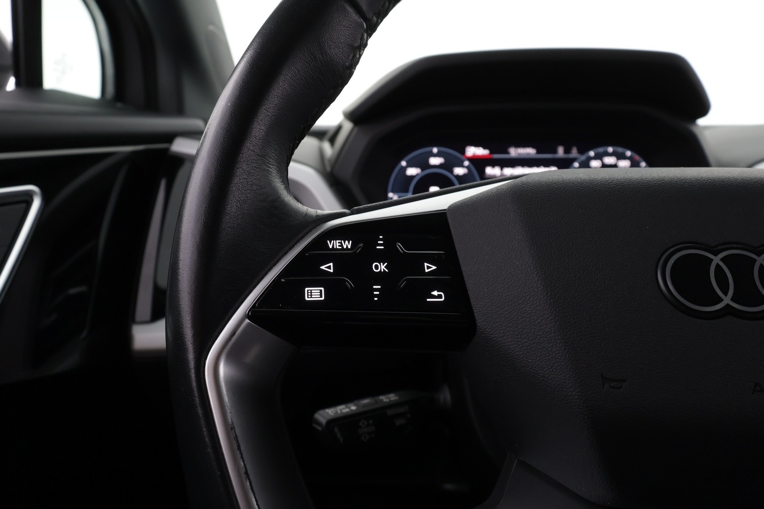 Audi Q4 e-tron vaihtoauto
