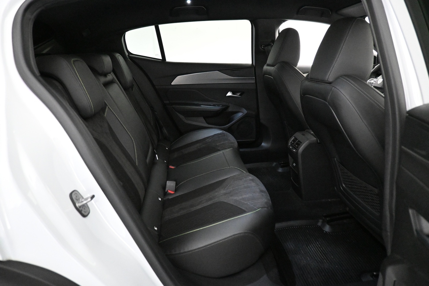 Peugeot 408 vaihtoauto