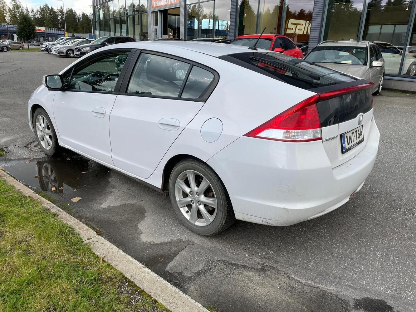 Honda Insight vaihtoauto