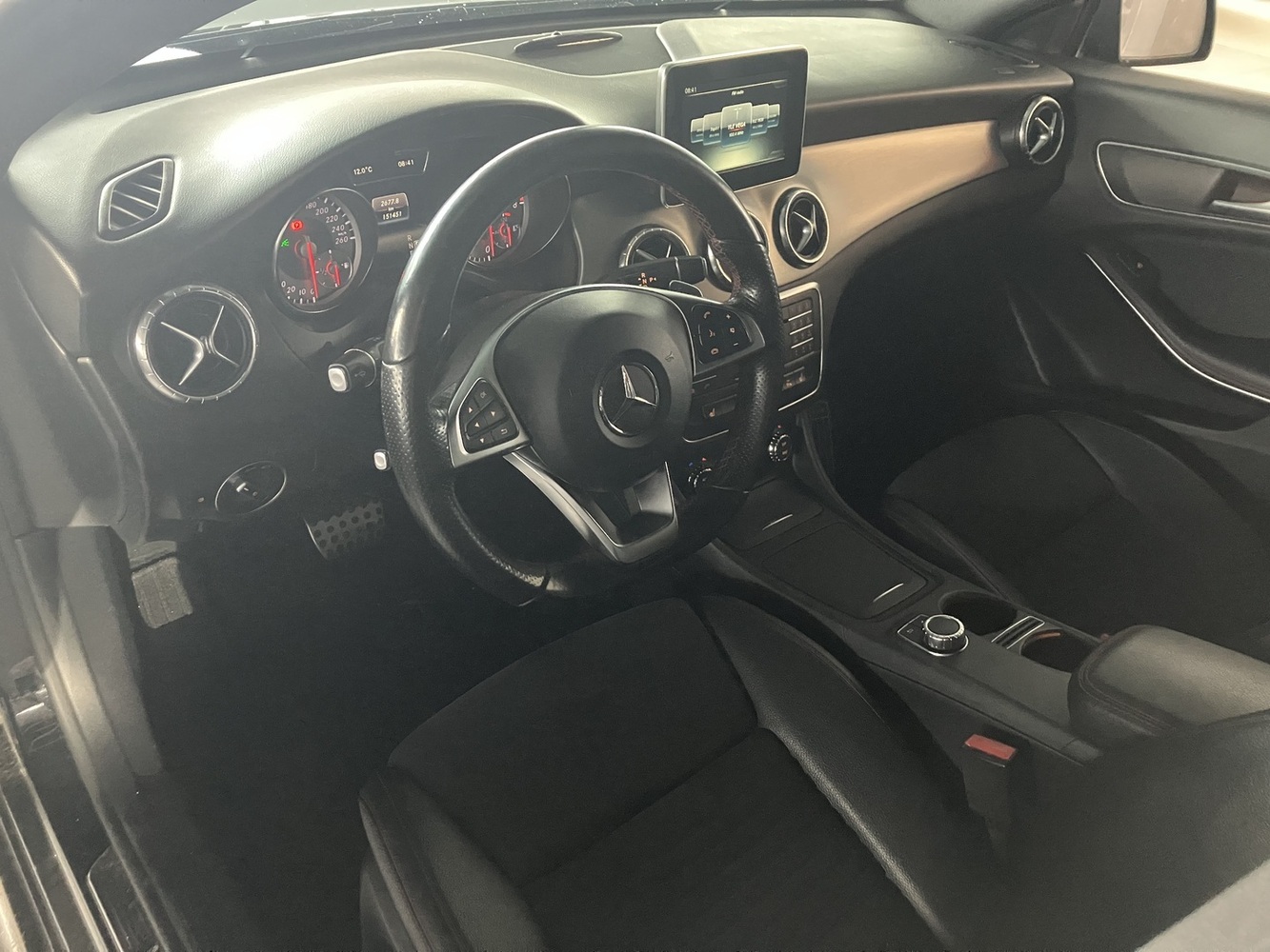 Mercedes-Benz CLA-sarja vaihtoauto