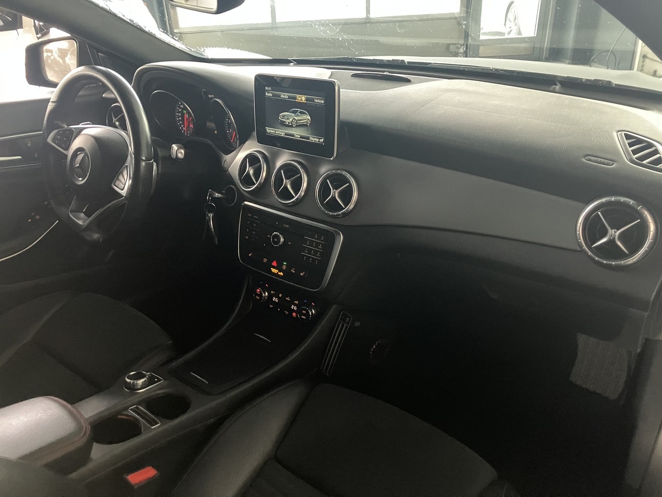 Mercedes-Benz CLA-sarja vaihtoauto