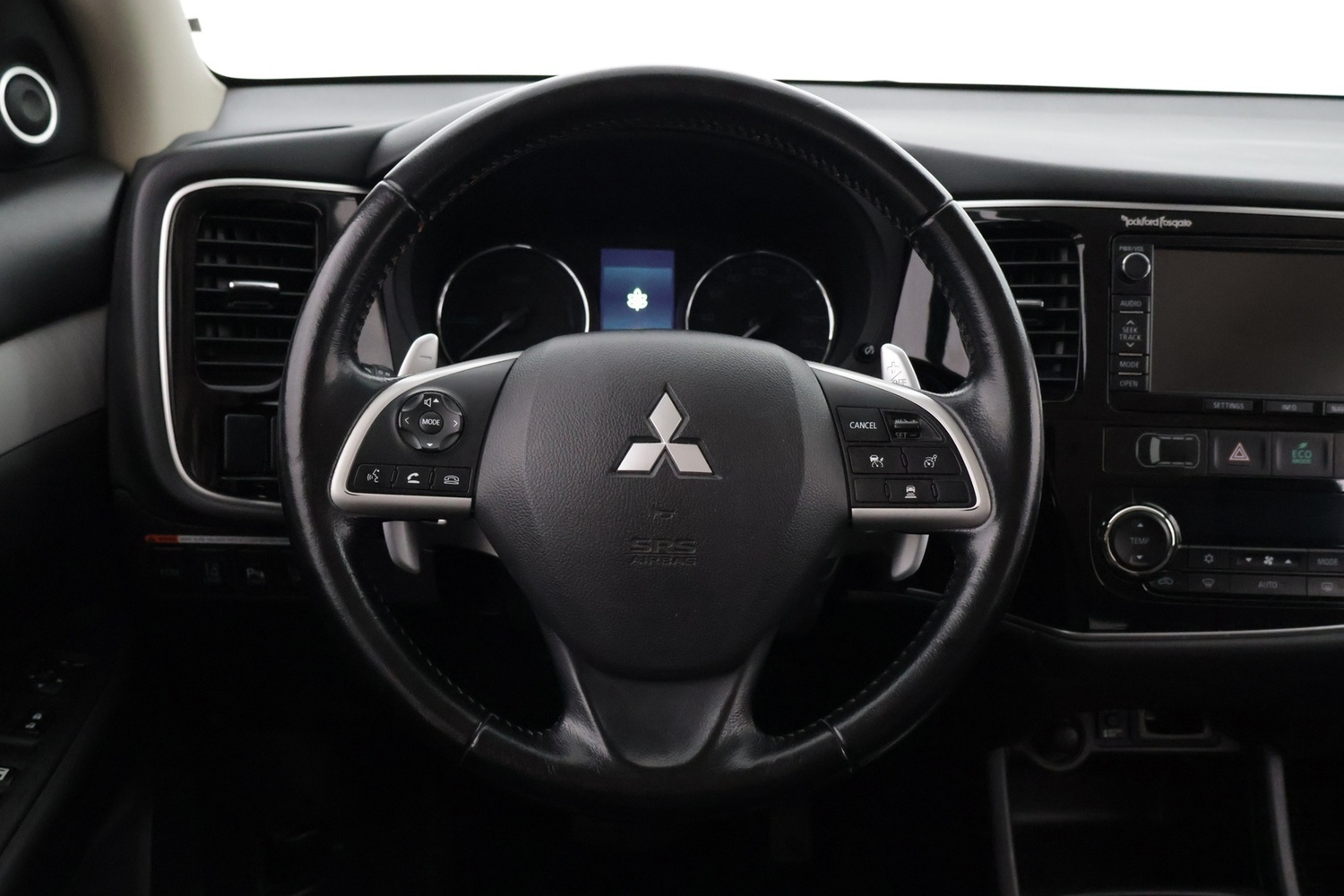 Mitsubishi Outlander vaihtoauto