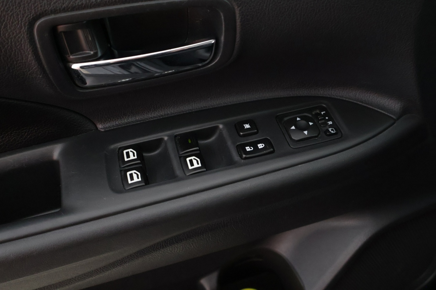 Mitsubishi Outlander vaihtoauto