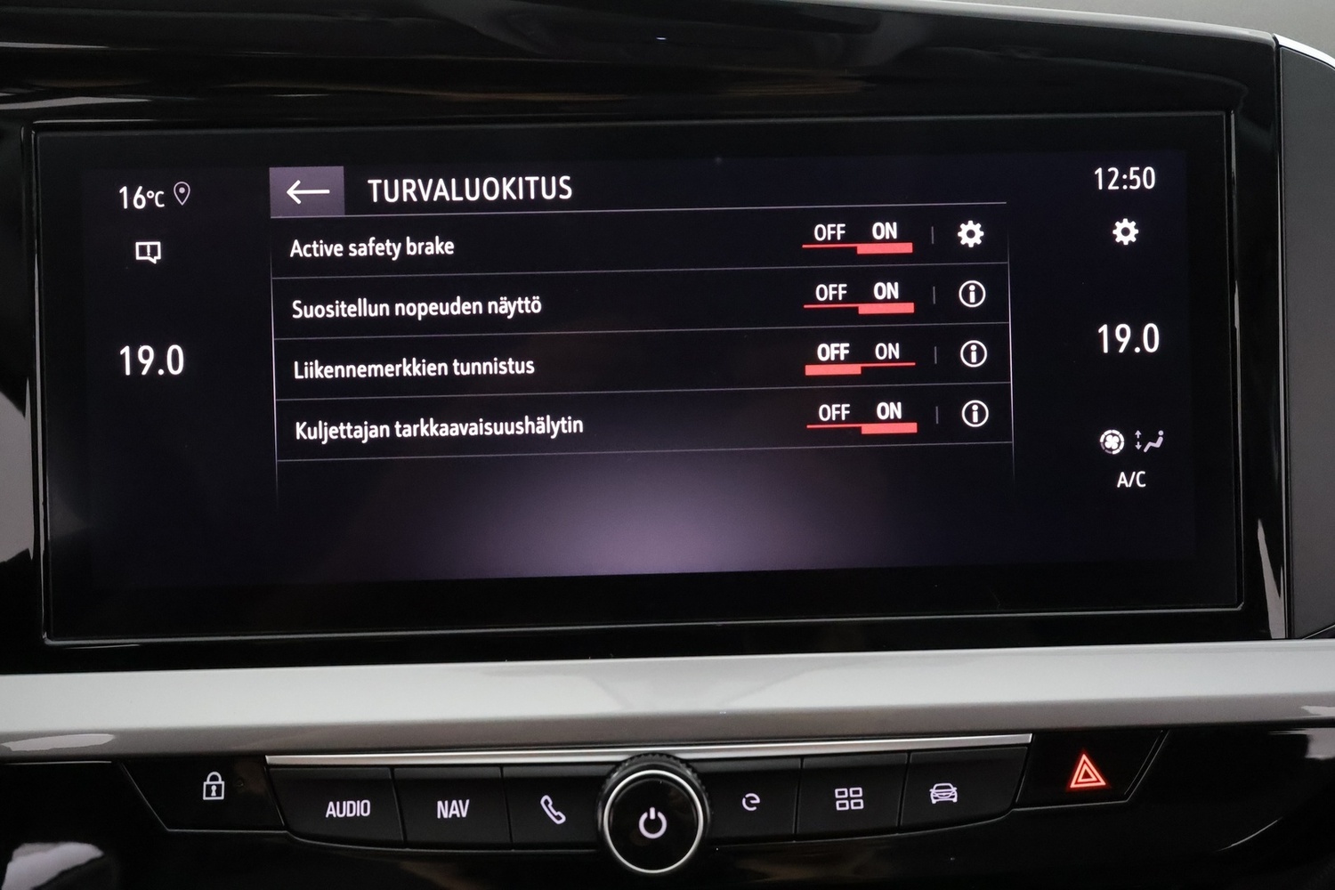 Opel Grandland vaihtoauto