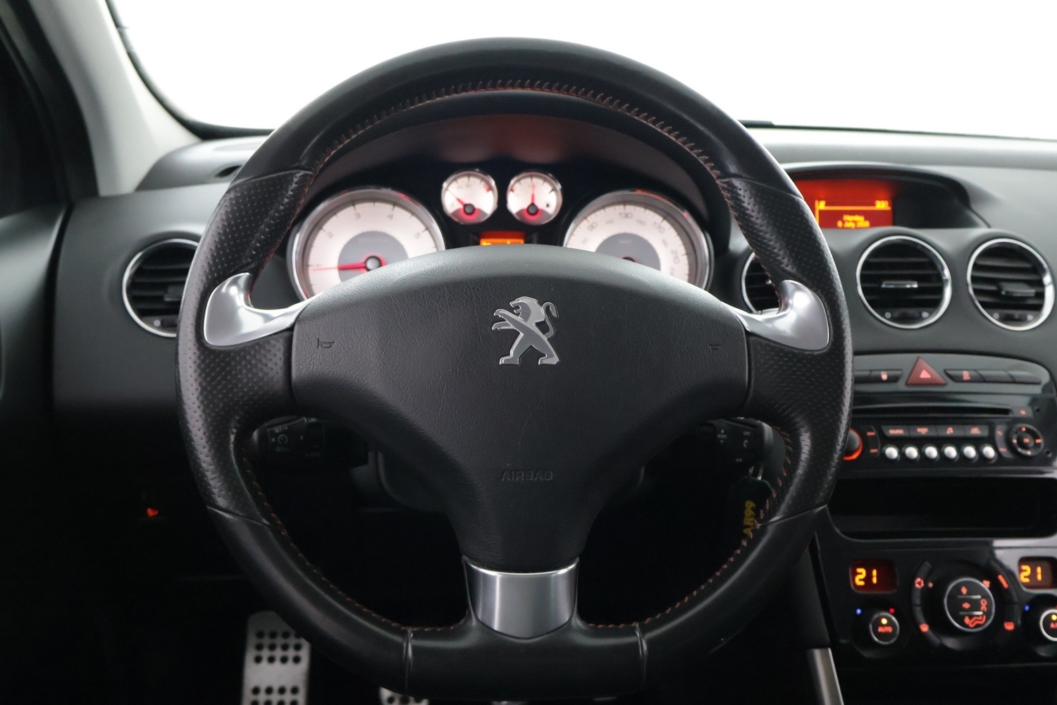 Peugeot 308 vaihtoauto