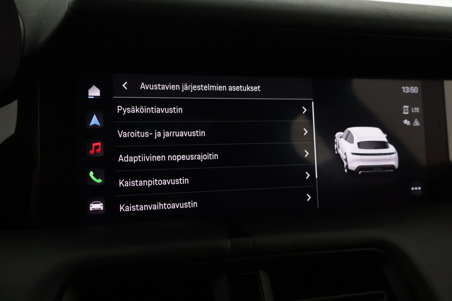 Porsche Taycan vaihtoauto