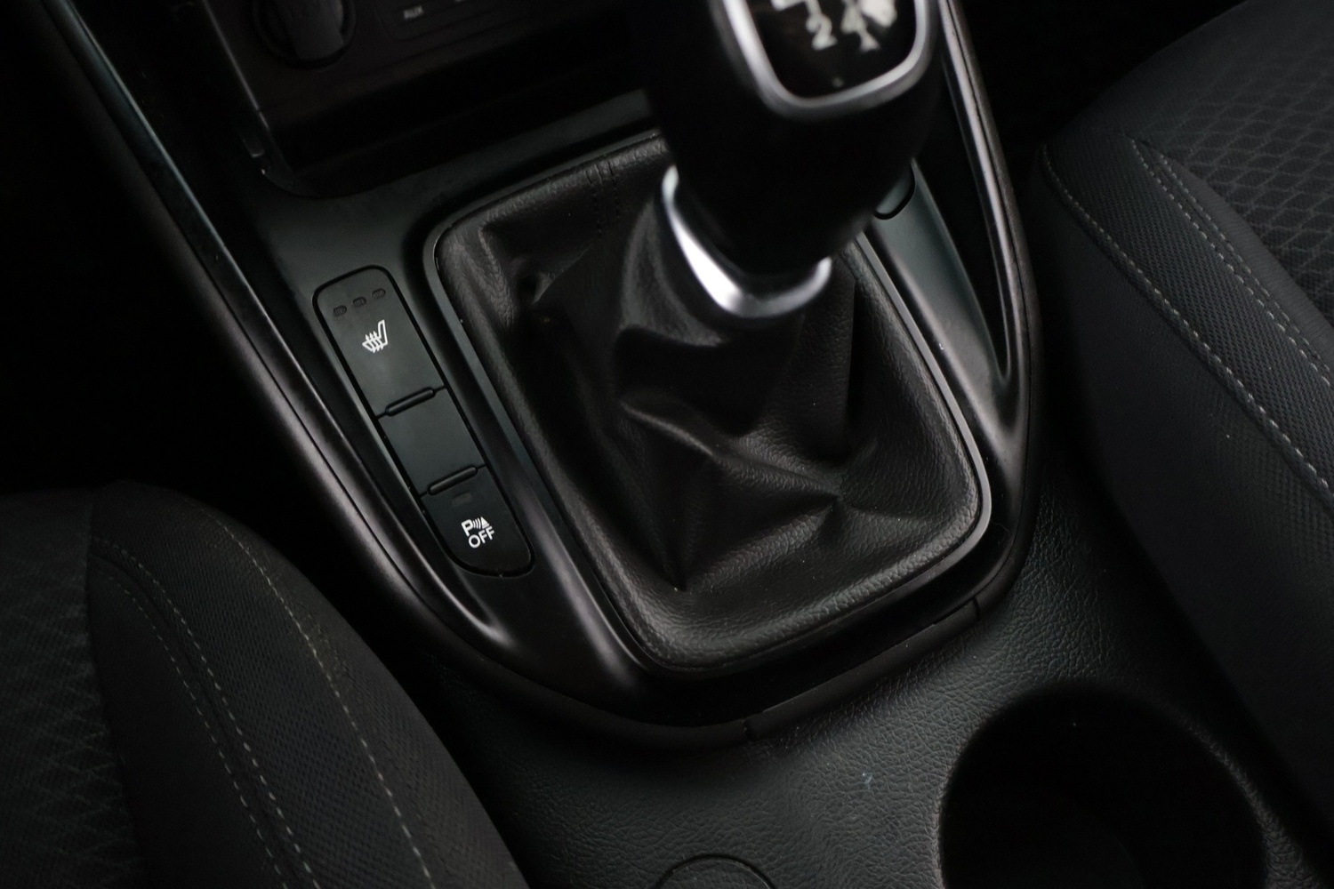 Kia Carens vaihtoauto