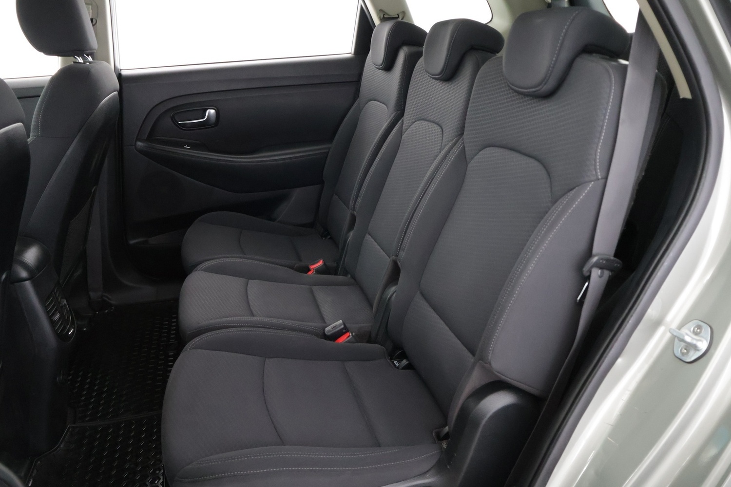 Kia Carens vaihtoauto