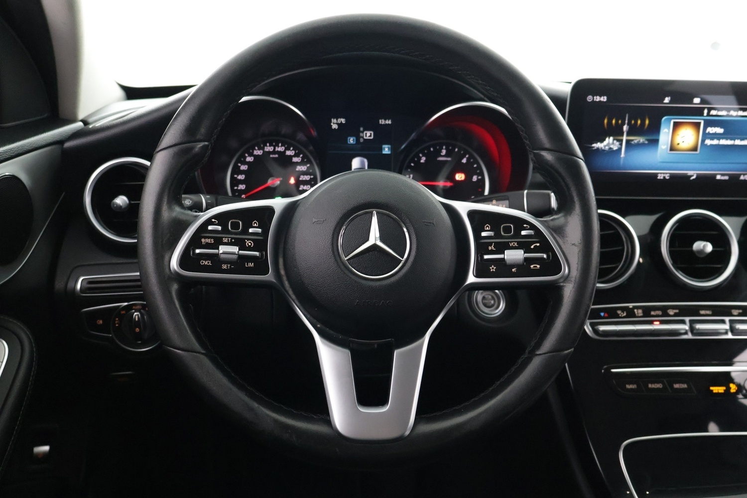 Mercedes-Benz C vaihtoauto