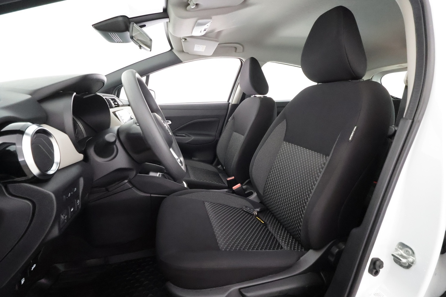 Nissan Micra vaihtoauto
