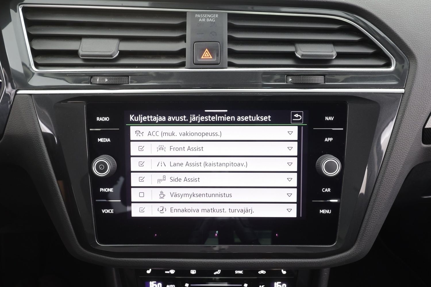 Volkswagen Tiguan vaihtoauto