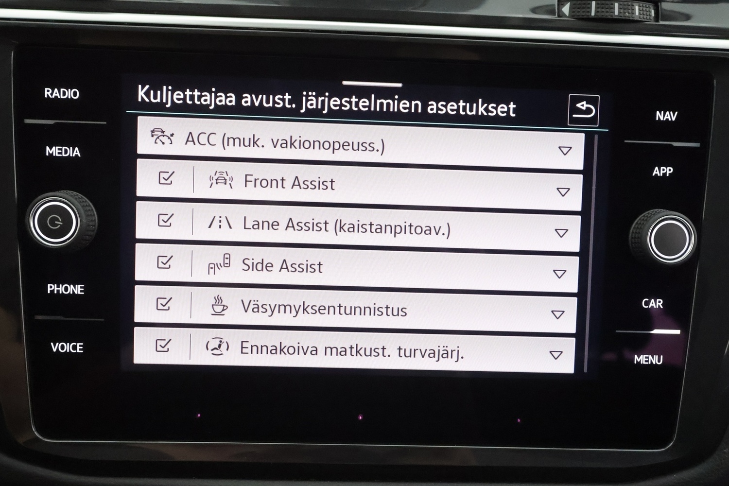 Volkswagen Tiguan vaihtoauto