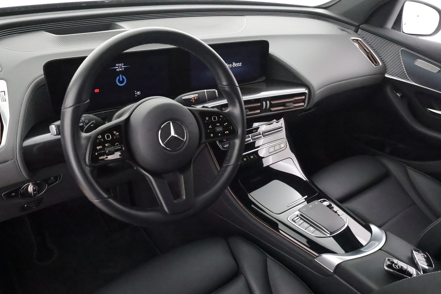 Mercedes-Benz EQC vaihtoauto