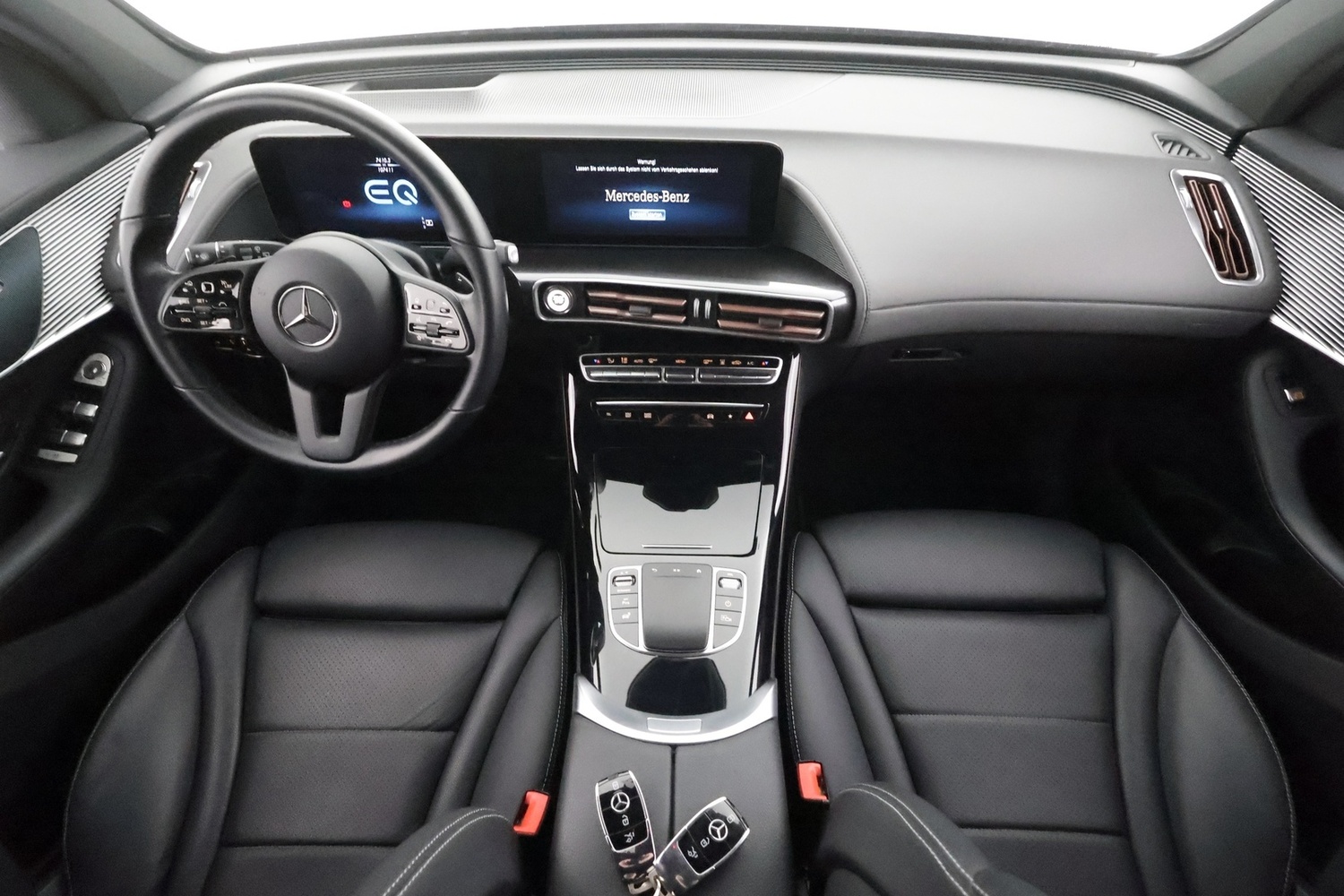 Mercedes-Benz EQC vaihtoauto