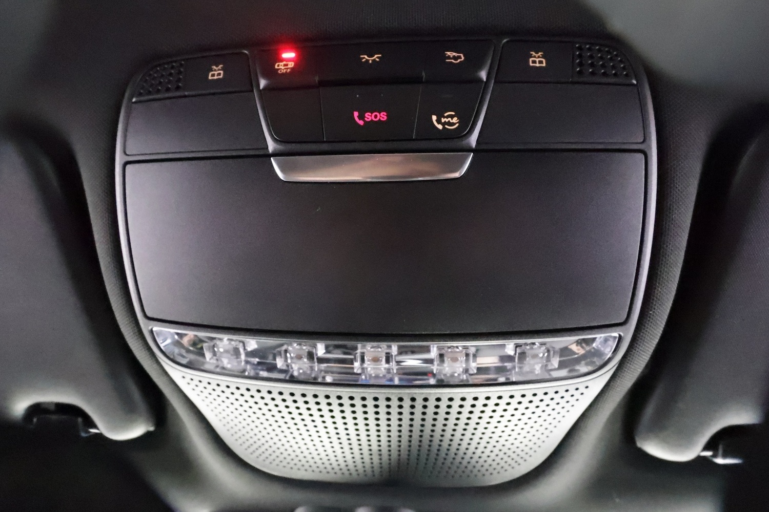 Mercedes-Benz EQC vaihtoauto