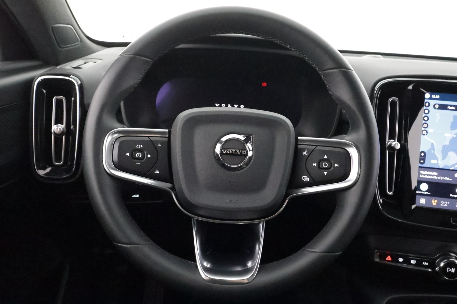 Volvo C40 vaihtoauto