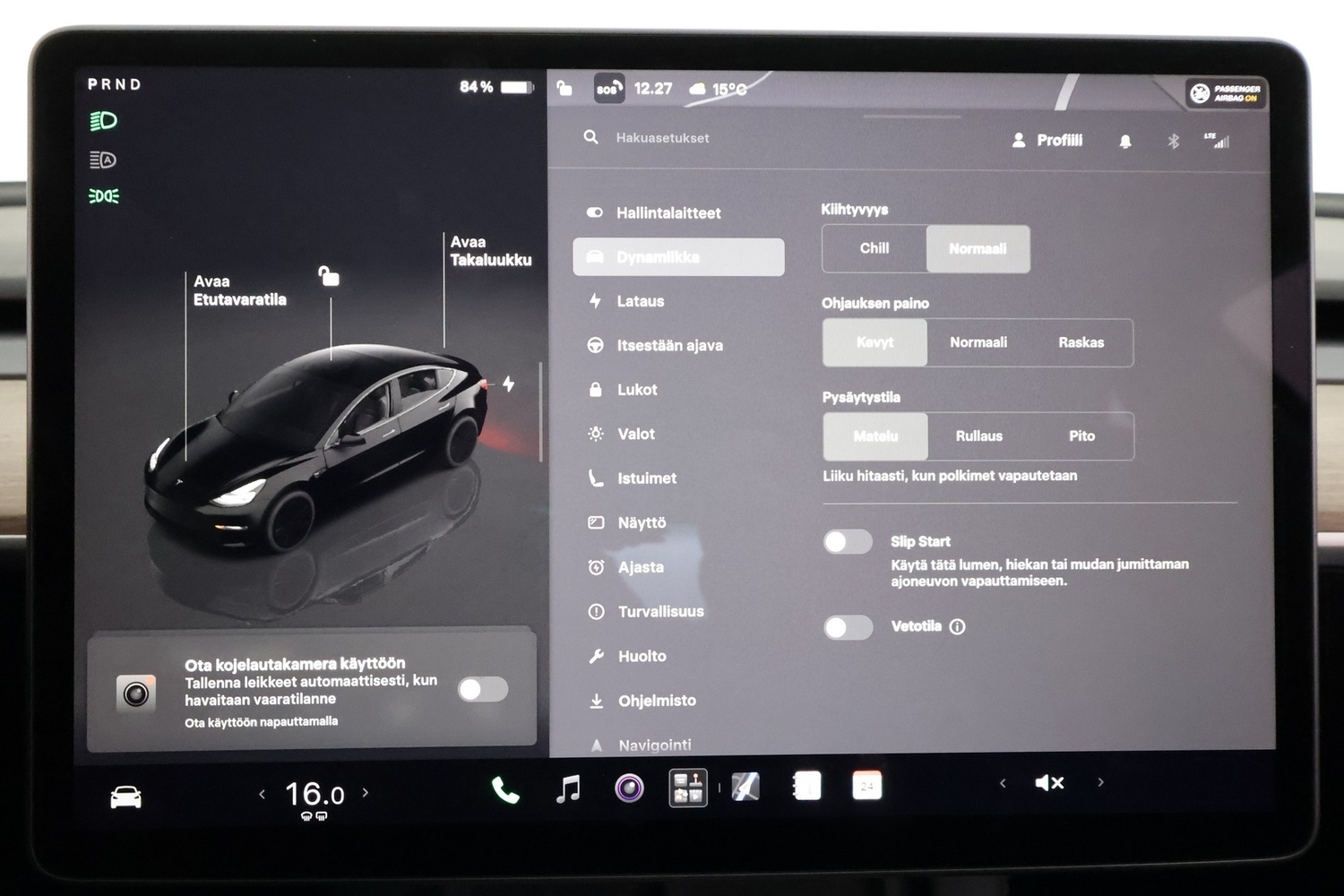 Tesla Model 3 vaihtoauto