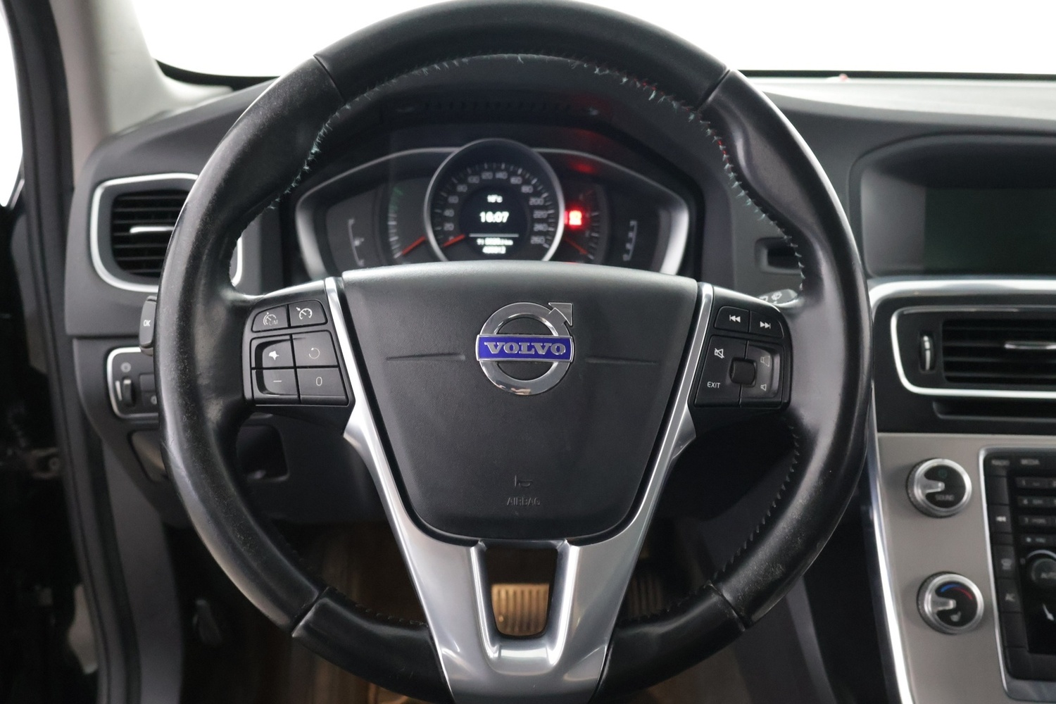 Volvo V60 Cross Country vaihtoauto