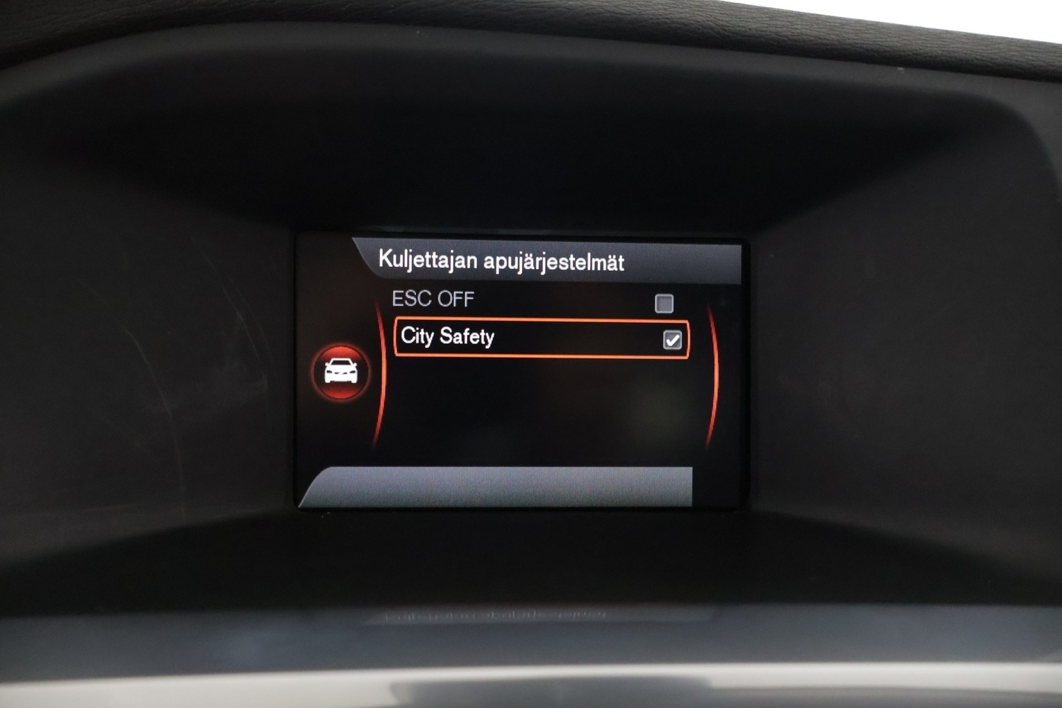 Volvo V60 Cross Country vaihtoauto