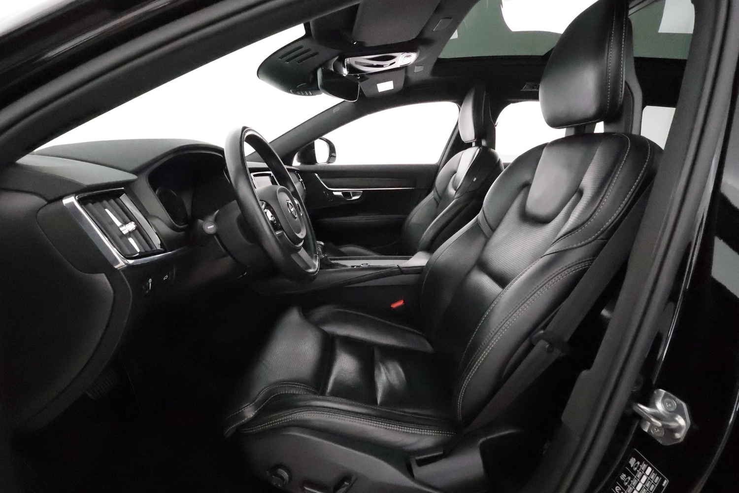 Volvo V90 Cross Country vaihtoauto