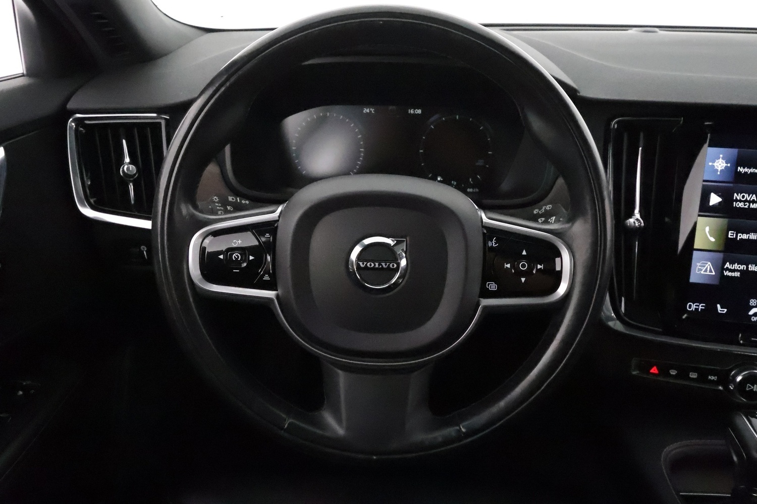 Volvo V90 Cross Country vaihtoauto