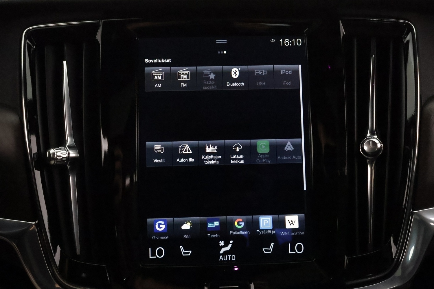 Volvo V90 Cross Country vaihtoauto