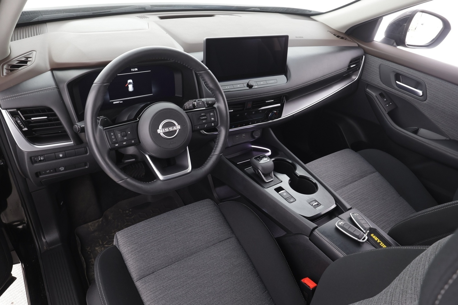 Nissan X-Trail vaihtoauto