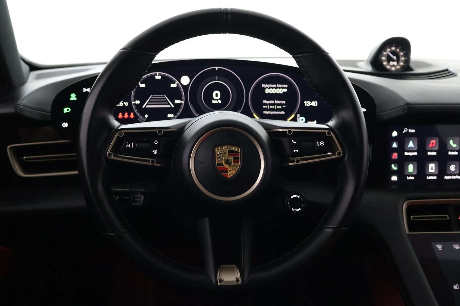 Porsche Taycan vaihtoauto