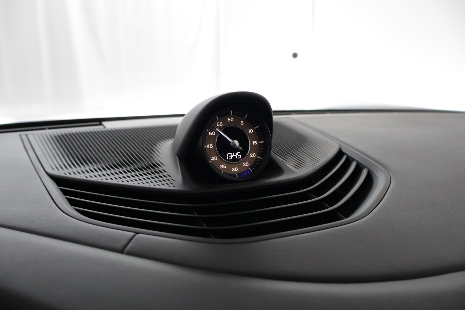 Porsche Taycan vaihtoauto