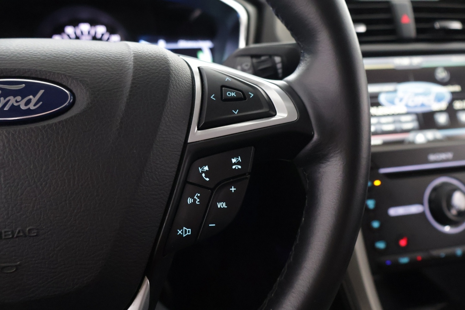 Ford Mondeo vaihtoauto