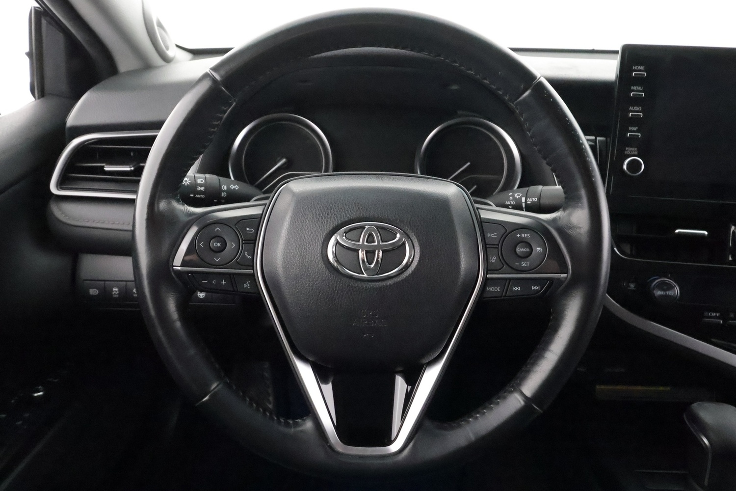 Toyota Camry vaihtoauto