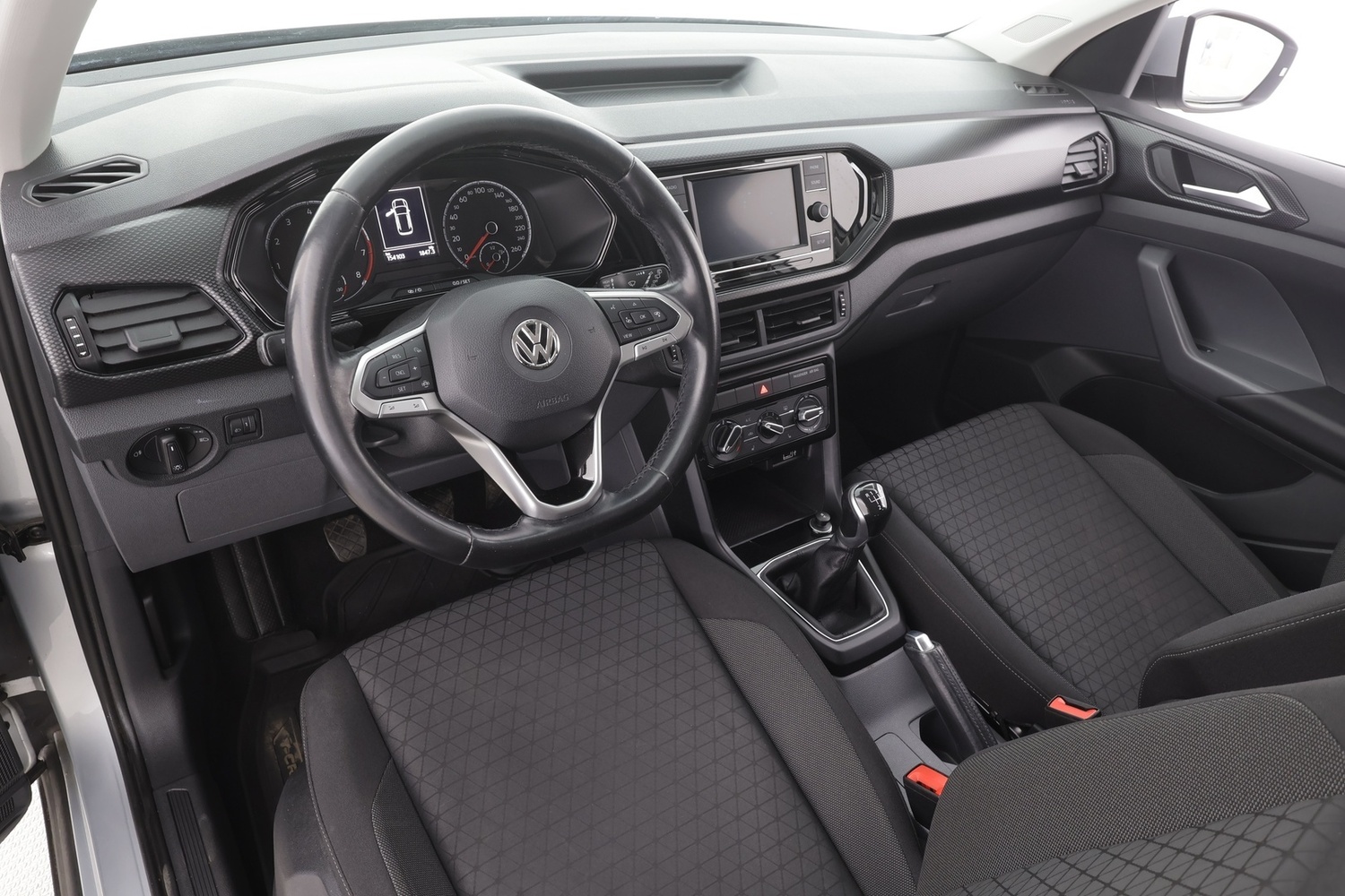 Volkswagen T-Cross vaihtoauto