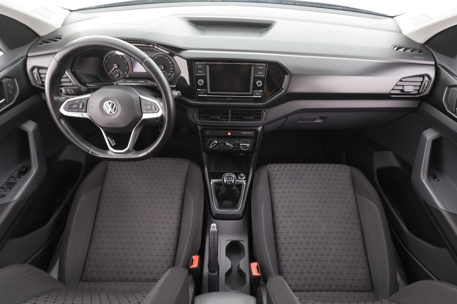 Volkswagen T-Cross vaihtoauto