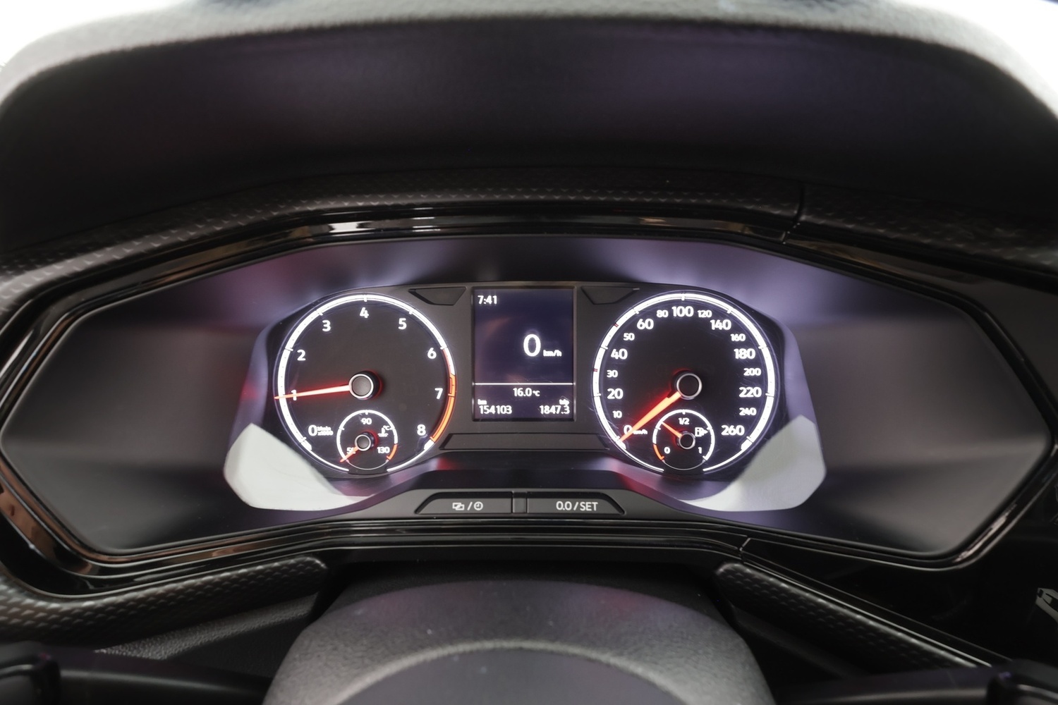 Volkswagen T-Cross vaihtoauto
