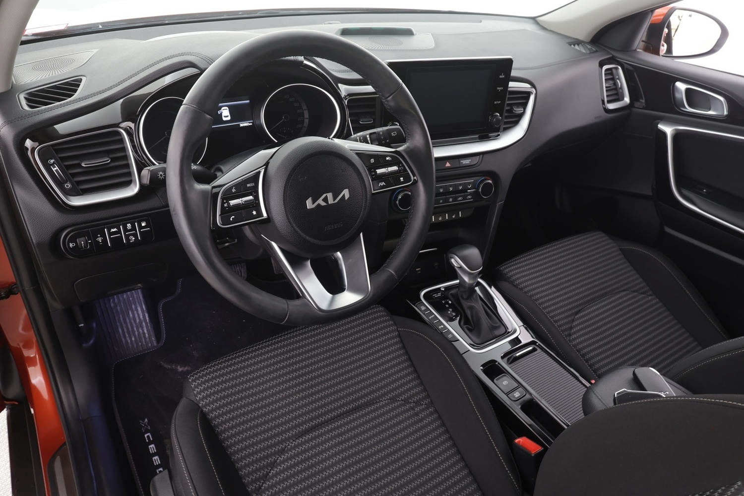 Kia XCeed vaihtoauto