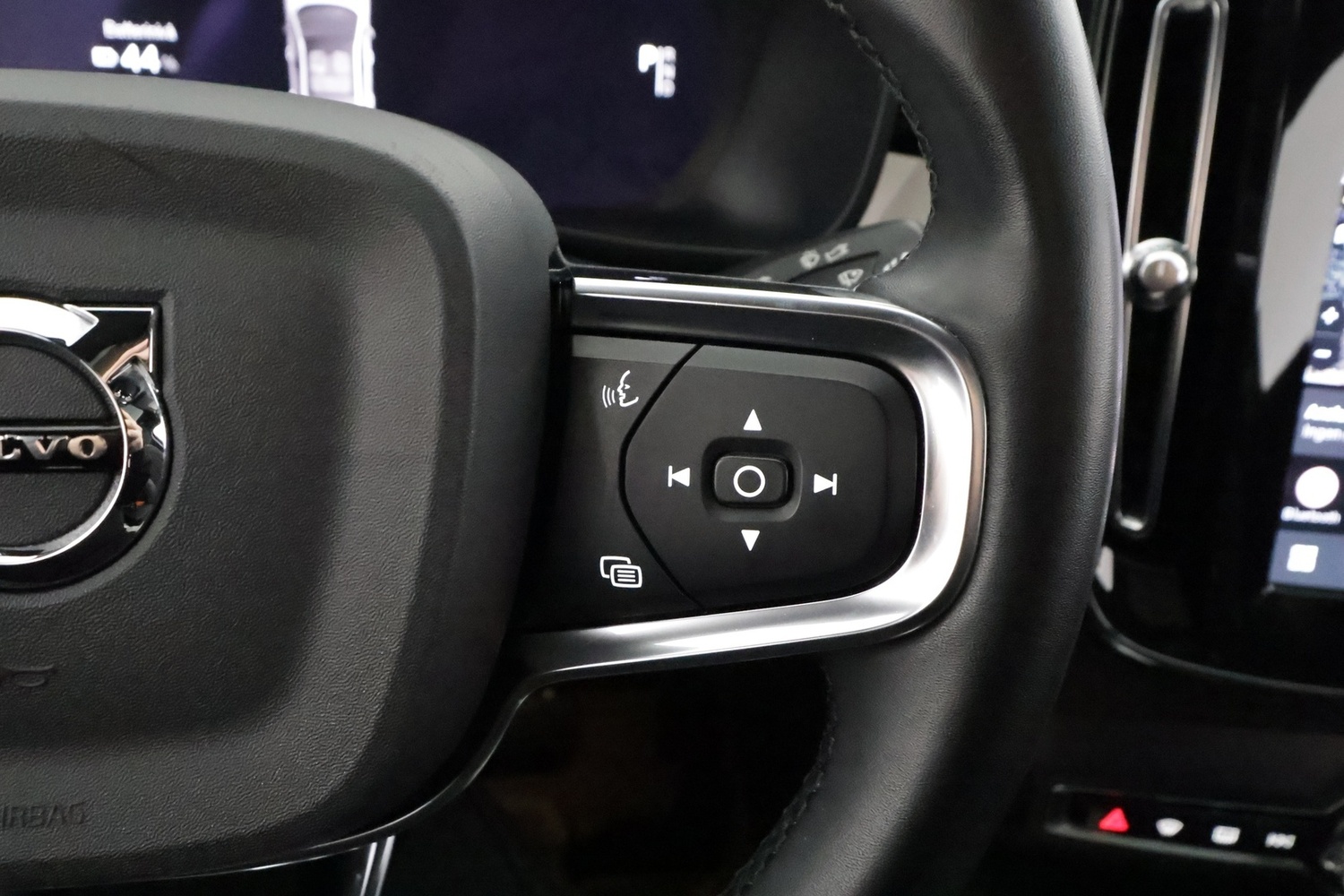 Volvo C40 vaihtoauto