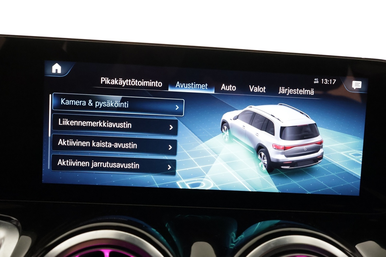 Mercedes-Benz EQB vaihtoauto