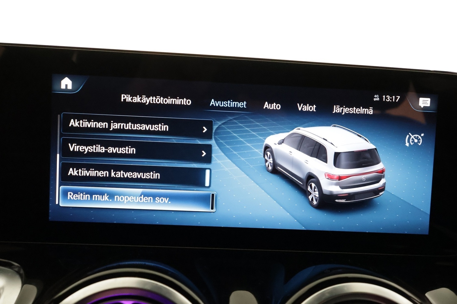 Mercedes-Benz EQB vaihtoauto