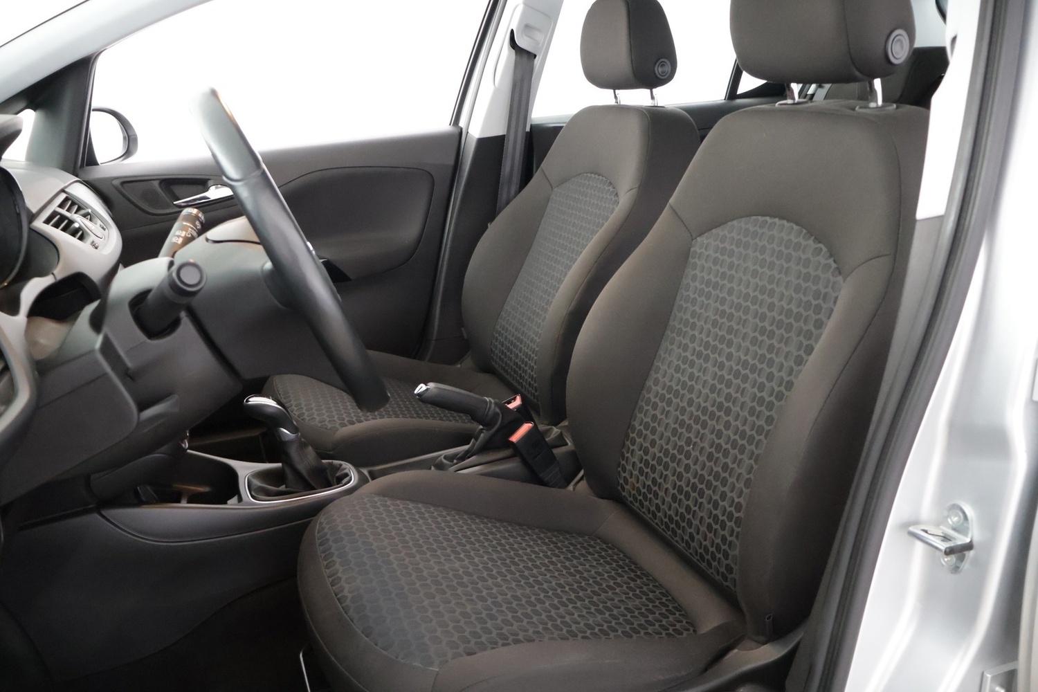 Opel Corsa vaihtoauto