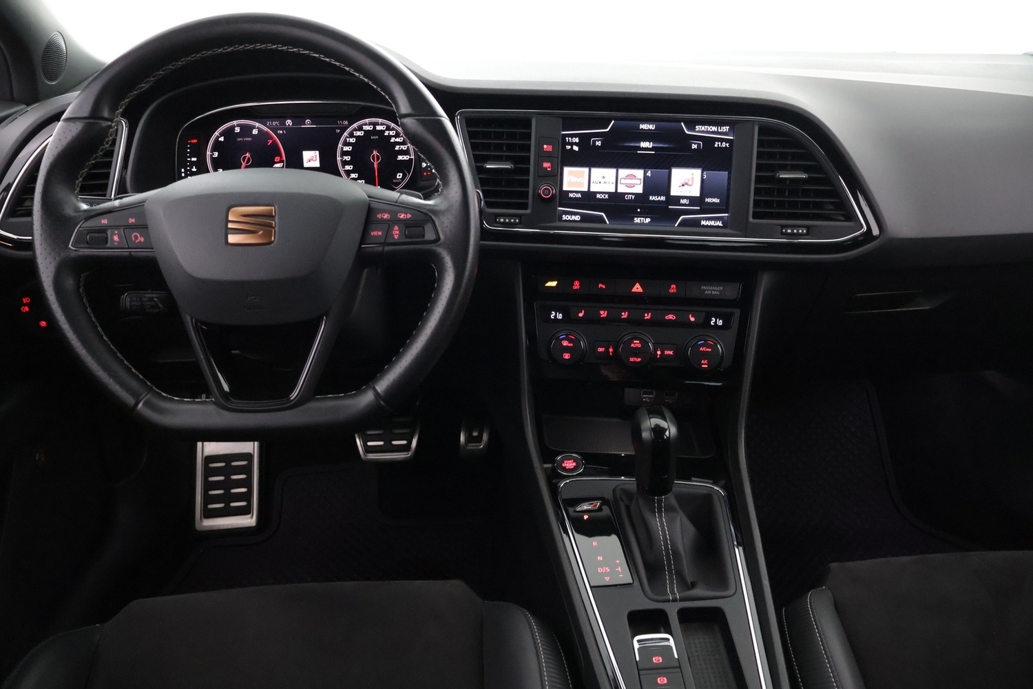 SEAT Leon ST vaihtoauto