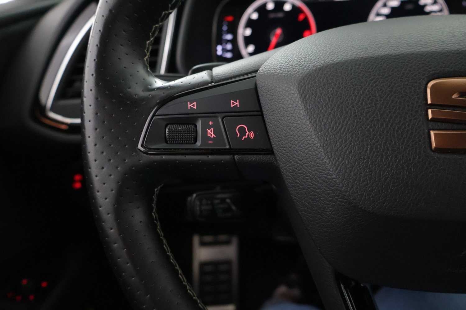 SEAT Leon ST vaihtoauto