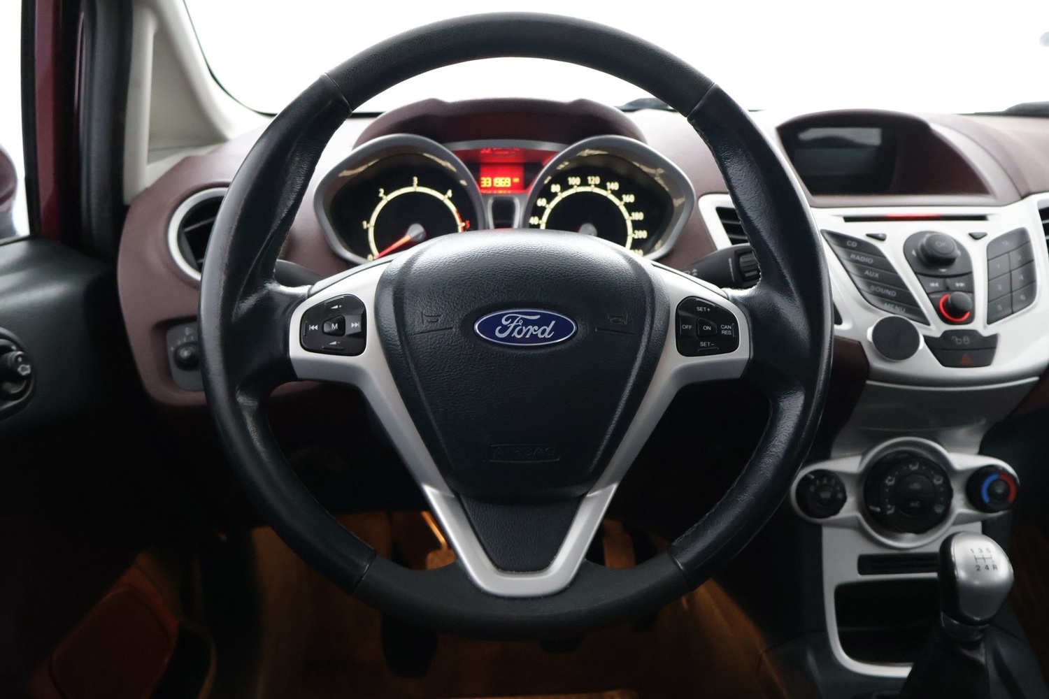 Ford Fiesta vaihtoauto